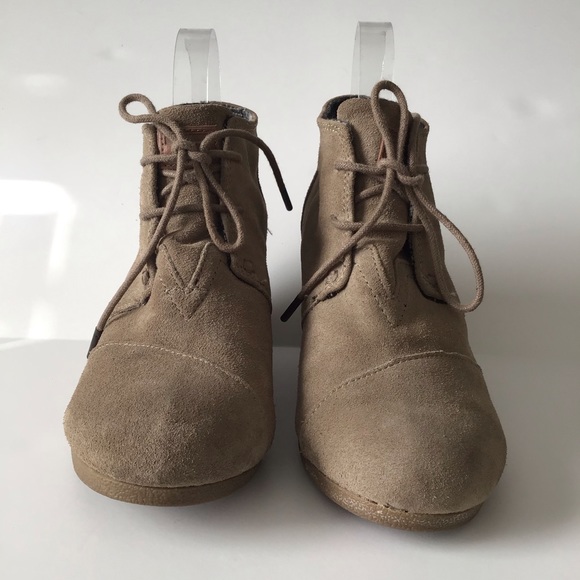 Toms Suede Desert Wedge Booties Size 8 - Picture 10 of 13